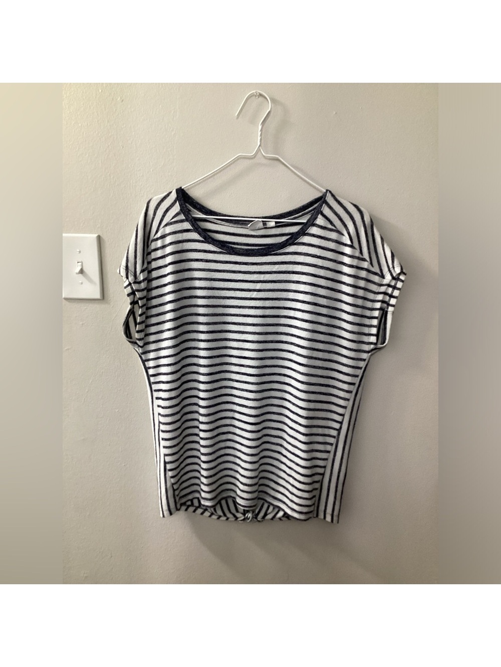 Women’s Gap Medium White Blue Striped Blouse Tote4